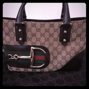 Authentic Gucci tote medium to large in size
